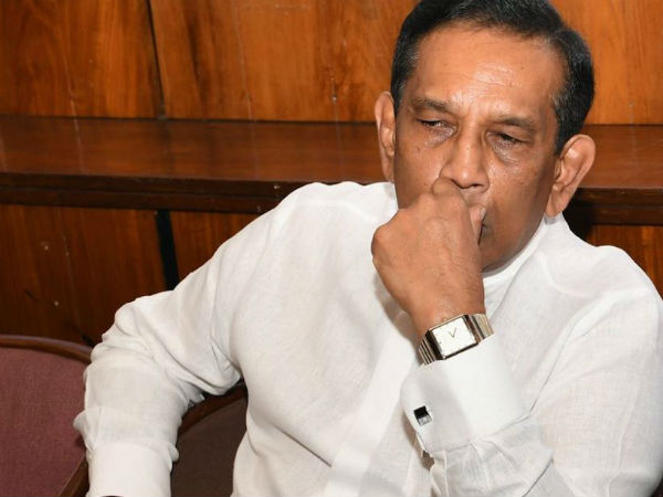 ర్యాడికల్ భావాలు..గౌతముడి విగ్రహాల విధ్వంసం ఆరోపణలు