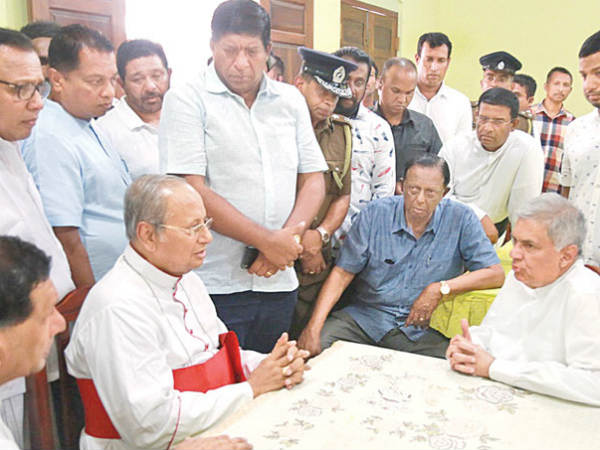 Catholic churches in Sri Lanka was halt public services over security fears Catholic churches in Sri Lanka was halt public services over security fears
