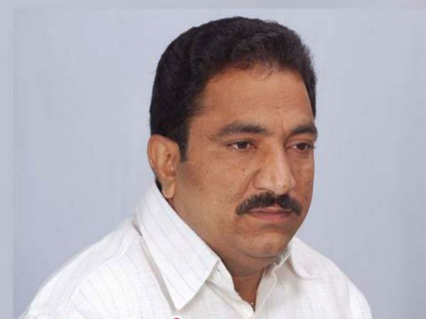 భారీ నజరానాతో కాస్ట్లీ ఫిరాయింపు .. రాజకీయవర్గాల్లో చర్చ