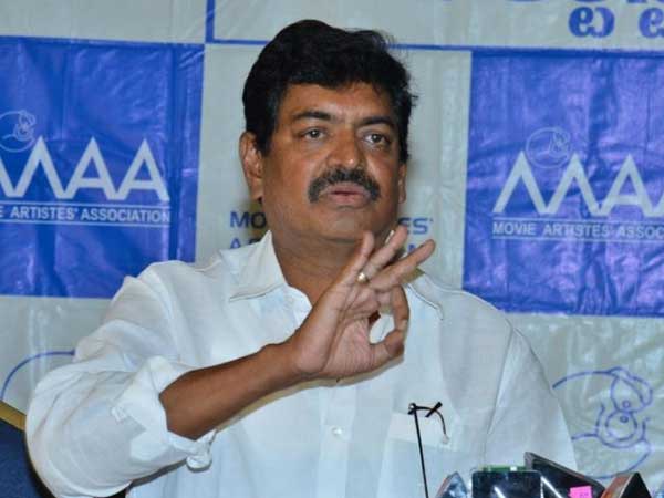 జీవితారాజశేఖర్ కు నాగబాబు మద్దతిస్తే వైసీపీలో చేరి మెగా బ్రదర్ పై విమర్శలు చేస్తున్న జీవితారాజశేఖర్
