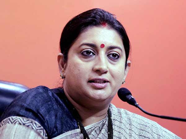 రాజీనామా చేయాలంటున్న కాంగ్రెస్..! నహీ నహీ అంటున్న సీరియల్ నటి..!!