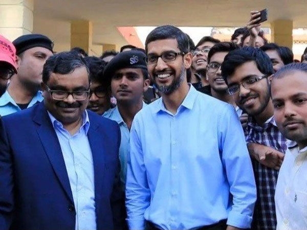 వైరల్గా మారిన పిచాయ్ ఫోటో