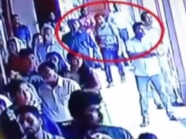 Sri Lanka Blasts: Seven Suspects held by the Police Sri Lanka Blasts: Seven Suspects held by the Police