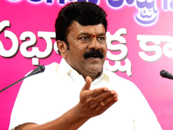 Talasani sensation ..We have seen how lokesh played drama in Mangalgiri like his father Talasani sensation ..We have seen how lokesh played drama in Mangalgiri like his father