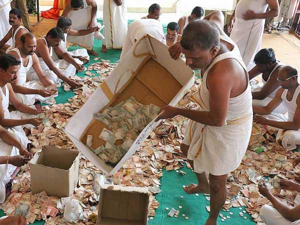 మందగించిన పరకామణి సేవలు
