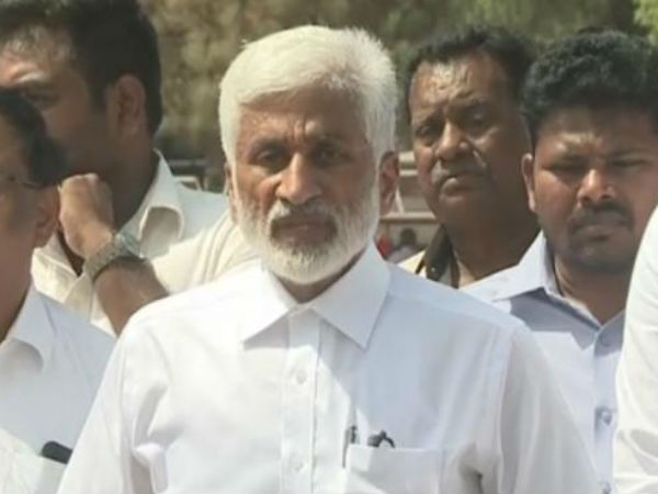 పంచ్ ల దిట్ట: సూటిగా, సుత్తి లేకుండా!