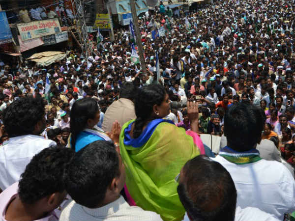 ఇంతకంటే హేయమైన చర్య ఉంటుందా అని ప్రశ్నించిన విజయమ్మ