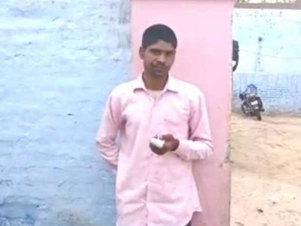A man cut off his finger after accidentally voting for the wrong party A man cut off his finger after accidentally voting for the wrong party