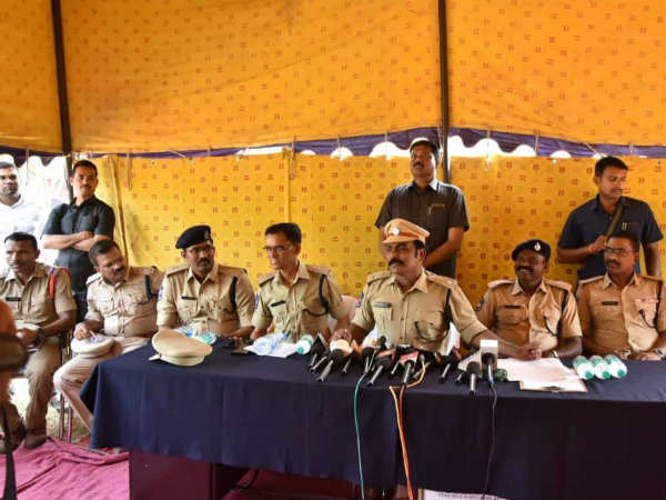 కోట్లల్లో దందా.. కేవలం 12 కేసులే..!