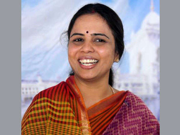 గతంలో శోభానాగిరెడ్డి ఇలాగే జీవించి లేరు..! ఉప ఎన్నిక అనివార్యం..!!