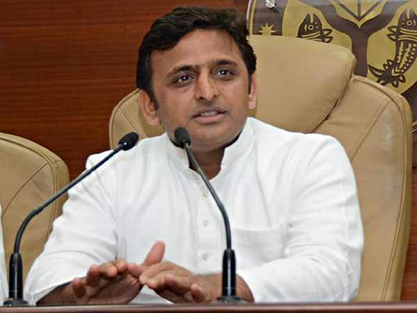 అఖిలేష్కు బుజ్జగింపులు