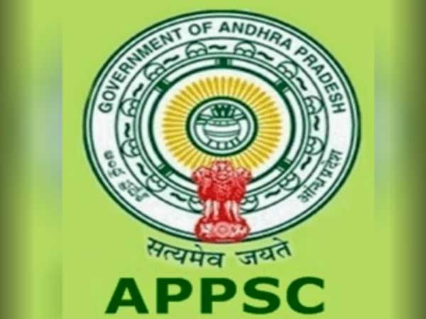 ప్రభుత్వ పధకాలే ప్రశ్నలుగా..