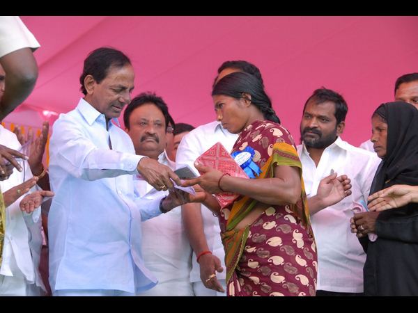 ఆసరా పింఛన్లు డబుల్