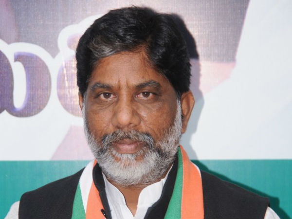 ఫిరాయింపు ఎమ్మెల్యేల నియోజకవర్గాల్లో సాగనున్న యాత్ర