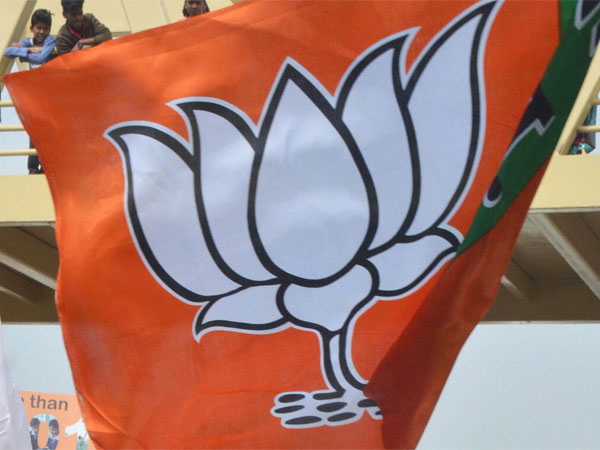 ప్రజలే ముందుండి పోరాడారు..