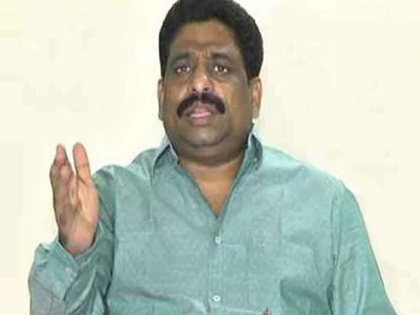 విజయ సాయి నోరు అదుపులో పెట్టుకోవాలని హితవు చెప్పిన బుద్దా వెంకన్న