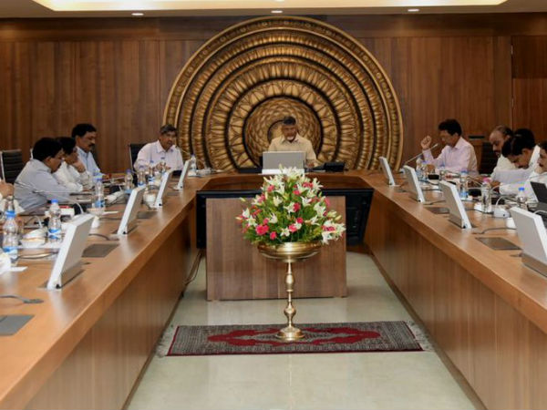 పంతం నెగ్గించుకున్న బాబు.. మంత్రి వర్గ భేటీ అలా పెట్టారు..! ఇలా ముగించారు..!!