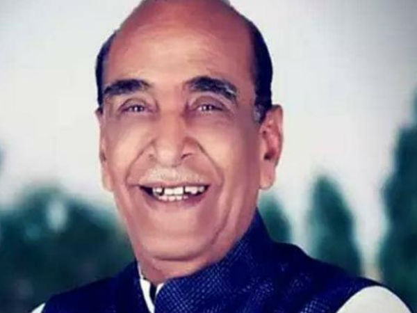 Madhya Pradesh Congress leader dies of heart attack at counting centre as results come in Madhya Pradesh Congress leader dies of heart attack at counting centre as results come in