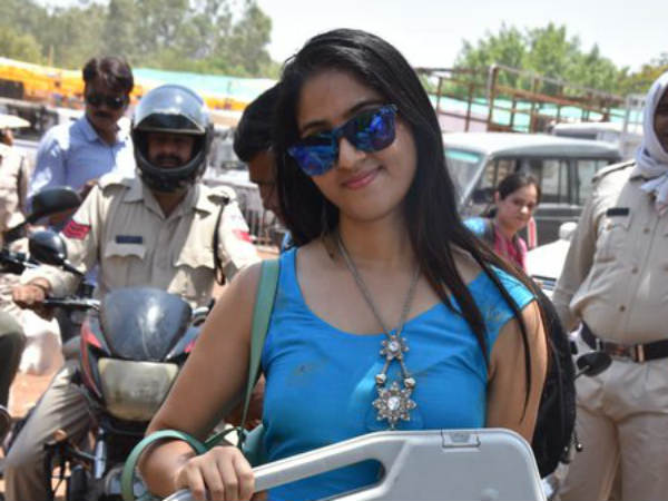 photos of lady polling officer in blue dress goes viral on social media. photos of lady polling officer in blue dress goes viral on social media.