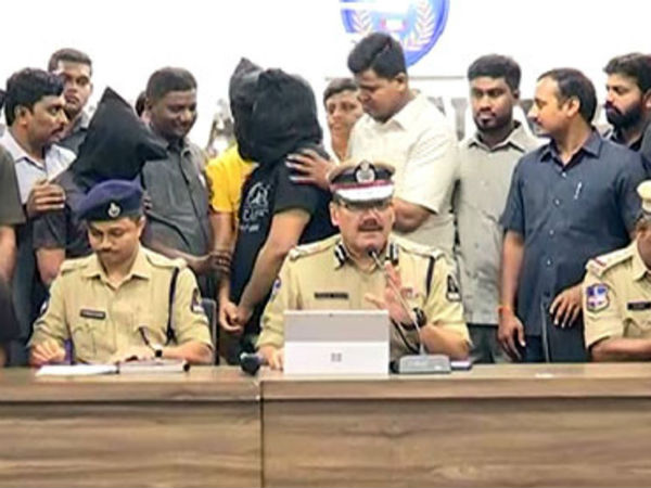 నటుడు కావాలని.. ఇంట్లో చెప్పకుండా..!