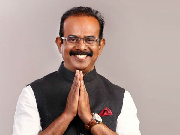 కోమటిరెడ్డితో కలిసింది క్షణమే.. అంతలో ఎంత మాట్లాడుతా?