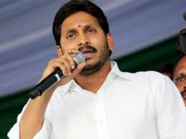 ఆ ఇద్దరి మాట జగన్కు గురి...