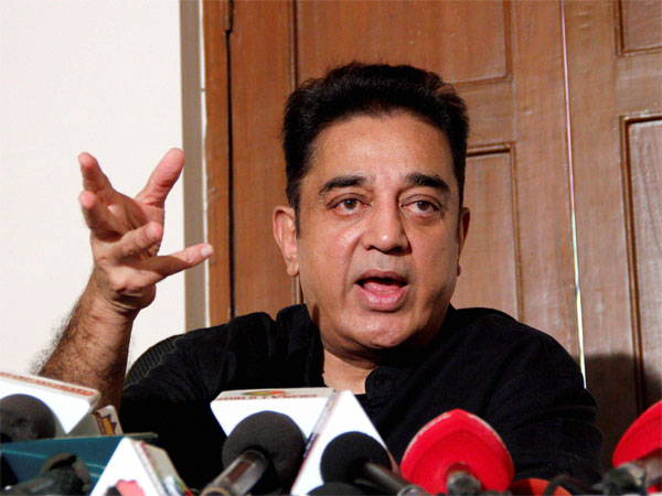 Slippers were thrown at actor-turned-politician Kamal Haasan Slippers were thrown at actor-turned-politician Kamal Haasan