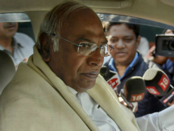 మోడీకి ఇబ్బంది