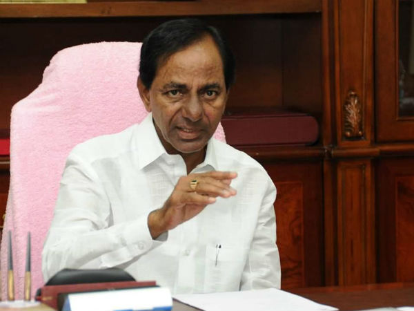 కేసీఆర్ అడుగులు వినూత్నం..! ఆయన పలుకులు సంచలనం..!!