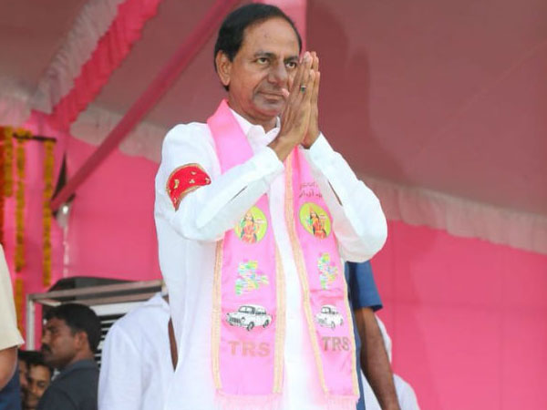 దక్షిణ రాష్ట్రాలను చుట్టేసిన కేసీఆర్..! ప్రాంతీయ పార్టీల ఐకమత్యం కోసం కృషి.!!