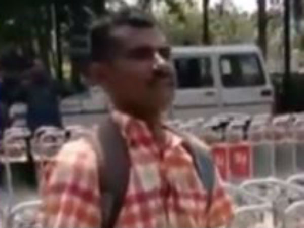 Man tries to enter Visakhapatnam airport, arrested by CRPF Man tries to enter Visakhapatnam airport, arrested by CRPF