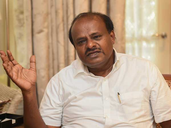 Karnataka Chief Minister HD Kumaraswamy has cancelled his Delhi visit. Karnataka Chief Minister HD Kumaraswamy has cancelled his Delhi visit.