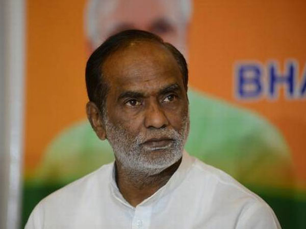 కాంగ్రెస్ నాయకులు భ్రమలో బతుకుతున్నారని లక్ష్మణ్ ఎద్దేవా