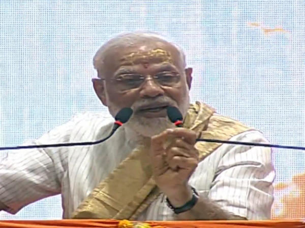 రాజకీయాలకు యూపీ దిశానిర్దేశం చేస్తోంది