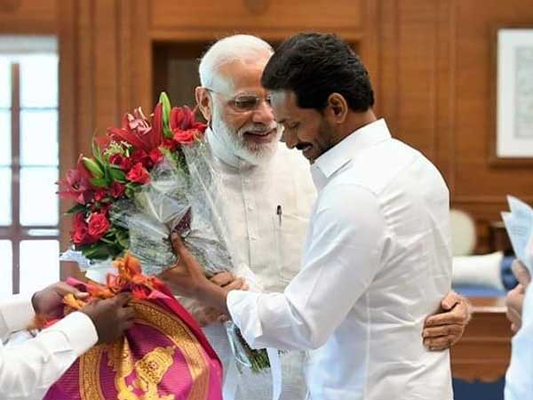 జగన్ ప్రమాణ స్వీకారానికి మోదీ ప్రతినిధి..
