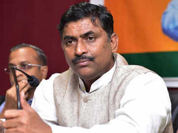 చంద్రబాబుని ప్రజలు తిరస్కరించారు .. ఏపీలో విజయం వైసీపీదే అన్న బీజేపీ జాతీయ నేత