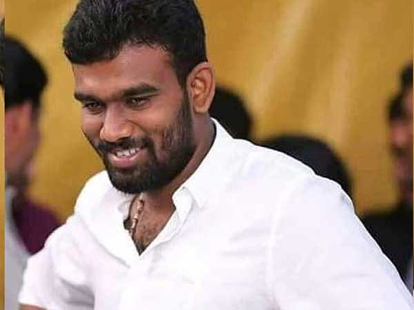 రాప్తాడులో పరిటాల వారసుడికి చెక్..