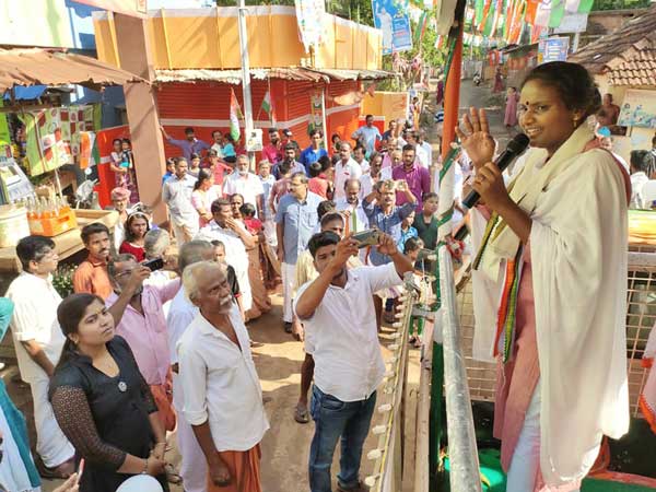 పార్లమెంటులో మహిళల సమస్యలపై పోరాడుతాను