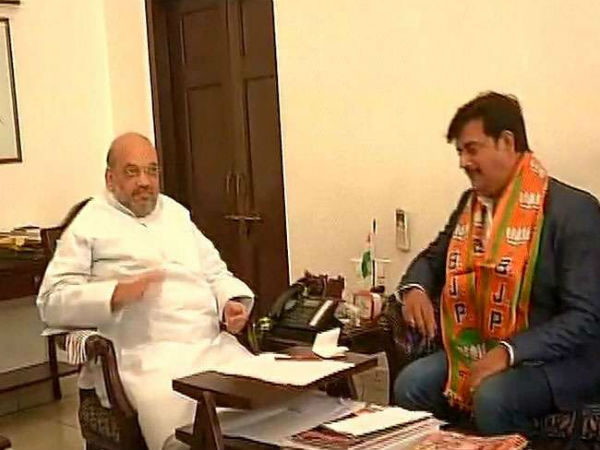 ఎన్టీఆర్, వినోద్ ఖన్నాలే నాకు స్ఫూర్తి