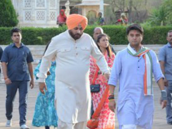 Navjot Singh Sidhu damages vocal cords, put on steroids Navjot Singh Sidhu damages vocal cords, put on steroids