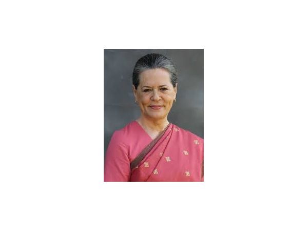 sonia does not call non upa parties sonia does not call non upa parties