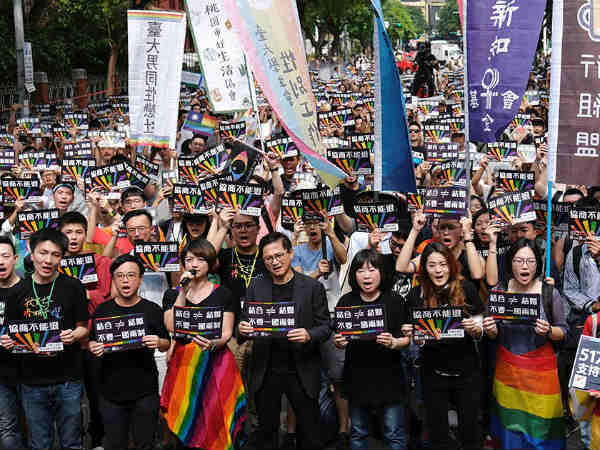 Taiwnan creates history in Asia by passing same sex marriage bill in Parliament Taiwnan creates history in Asia by passing same sex marriage bill in Parliament