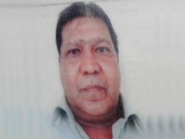 Indian passenger dies in mid-air, pilots forced to make emergency landing Indian passenger dies in mid-air, pilots forced to make emergency landing