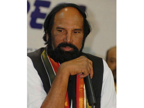 ఉత్తమ్ ఆగ్రహం.. కేసీఆర్ ప్రభుత్వాన్ని గద్దె దించేది కాంగ్రెస్సే..!