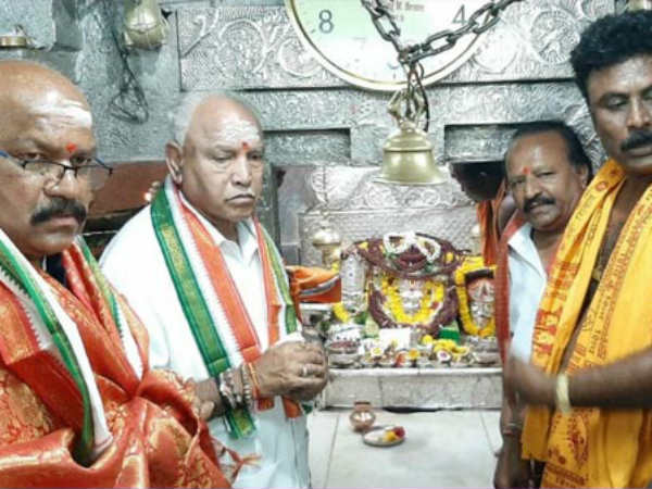 Karnataka CM HD Kumaraswamy is doing Tugalaq dardar alleges BS Yeddyurappa. Karnataka CM HD Kumaraswamy is doing Tugalaq dardar alleges BS Yeddyurappa.