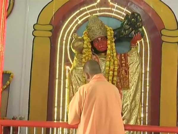 Uttar Pradesh CM Yogi Adithyanath visit Gorakhpur temple just before polling begins Uttar Pradesh CM Yogi Adithyanath visit Gorakhpur temple just before polling begins