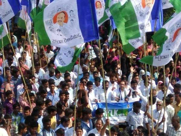 ఇండియా టుడే సర్వేలో లోక్ సభ బరిలో ఉన్న వివిధ పార్టీల విద్యావంతుల జాబితా