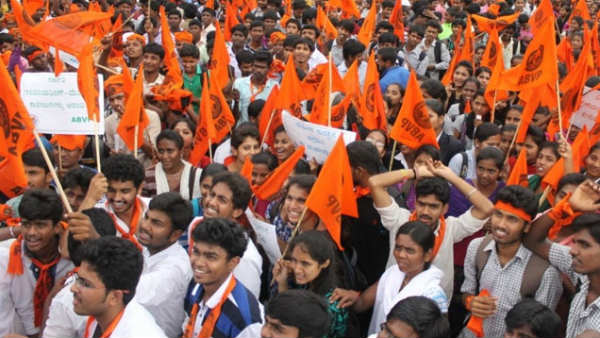 రేపు ఏపీలో స్కూళ్ళు బంద్ .. విద్యా సమస్యల పరిష్కారం కోసం బంద్ కు పిలుపు
