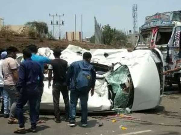 fatal accident happened in Belagavi District in Karnataka fatal accident happened in Belagavi District in Karnataka