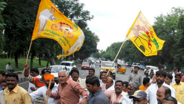 టీడీపీపై జరిగే దాడులను ఎదుర్కొందామని పార్టీ శ్రేణులకు పిలుపు